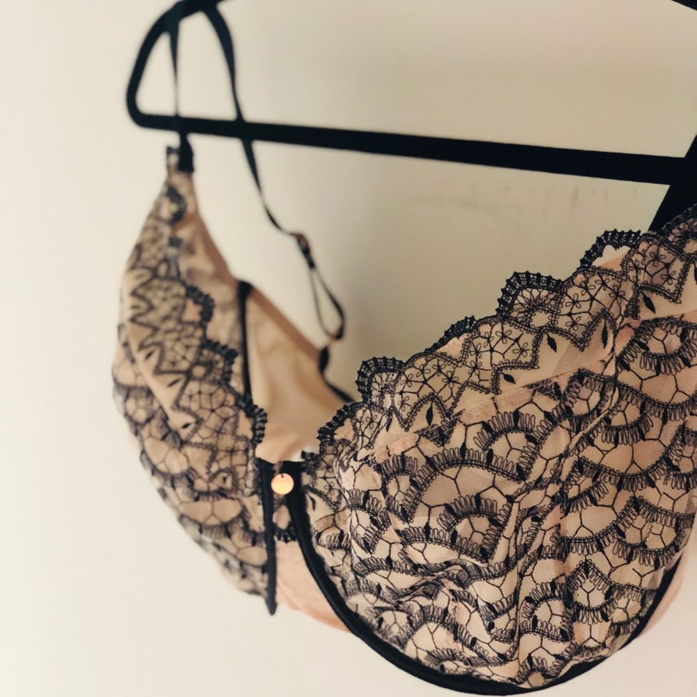 Fixate Tattoo Balcony Bra by Scantilly/Curvy Kate